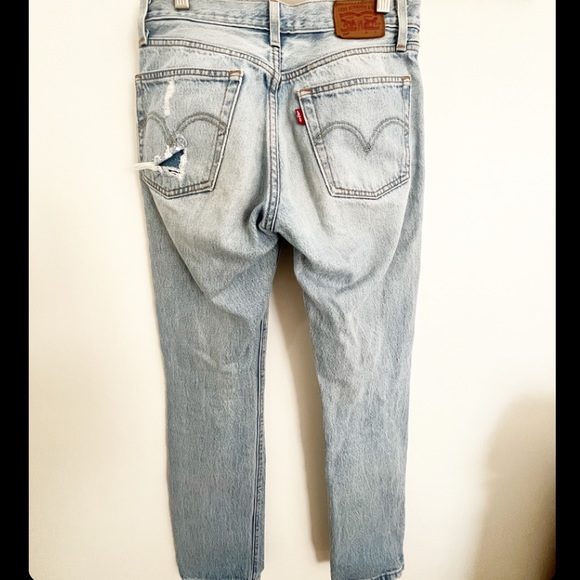 Classic Levi’s 501 Denim Jeans Distressed Size 25x32 - Picture 8 of 11